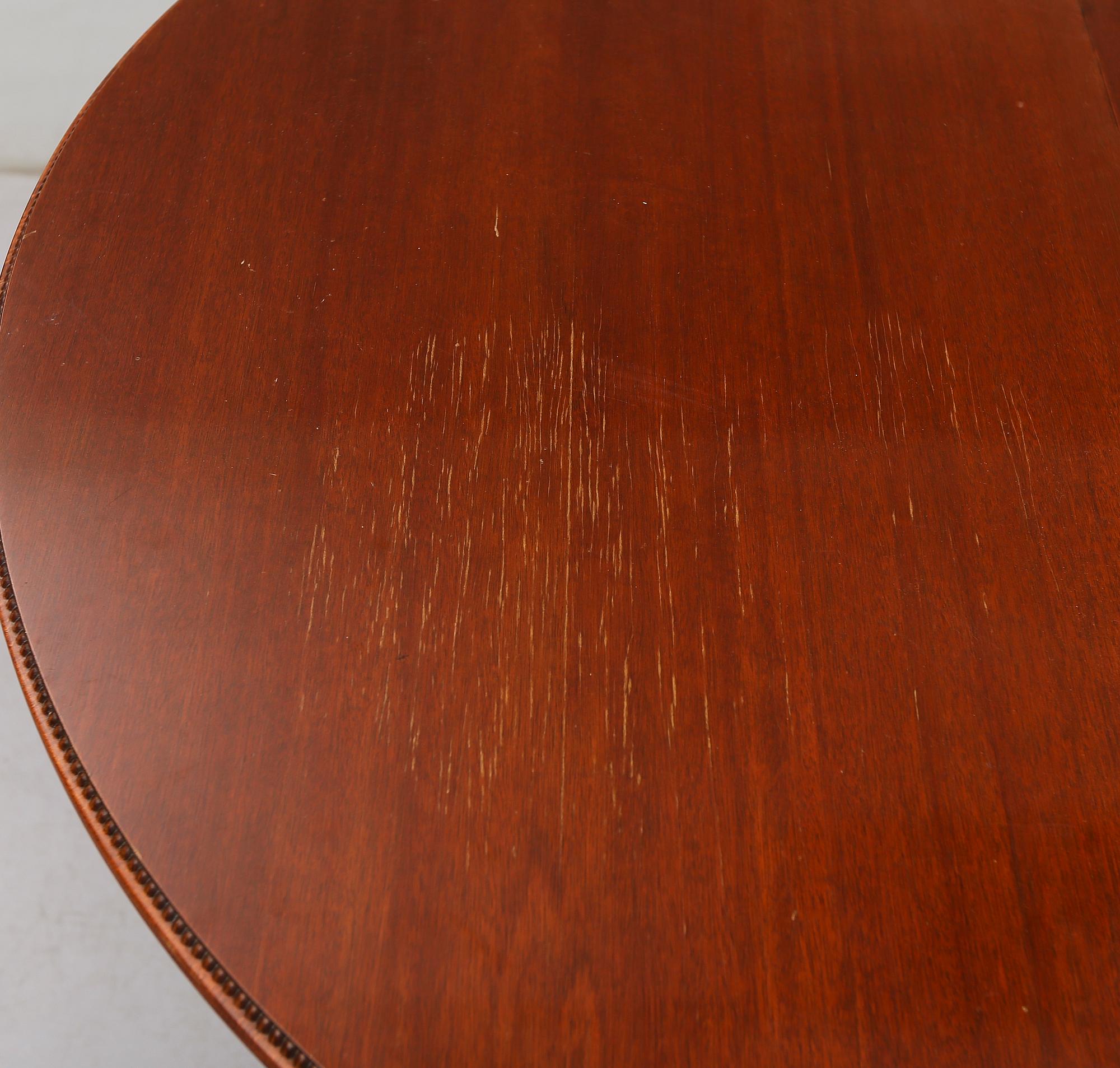 MATBORD, gustaviansk stil, 1900-talets andra hälft.