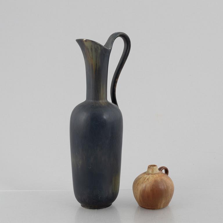 Gunnar Nylund, five pieces of stoneware, Rörstrand, Sweden.