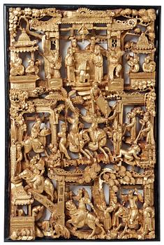 185. A richly carved wood panel, late Qing dynasty.