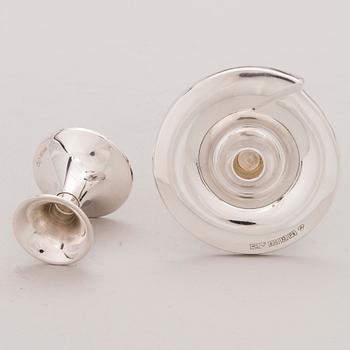 PEKKA PIEKÄINEN, LJUSSTAKAR, 2 st, silver, stämplade PP, Finland 1992 och 2008.