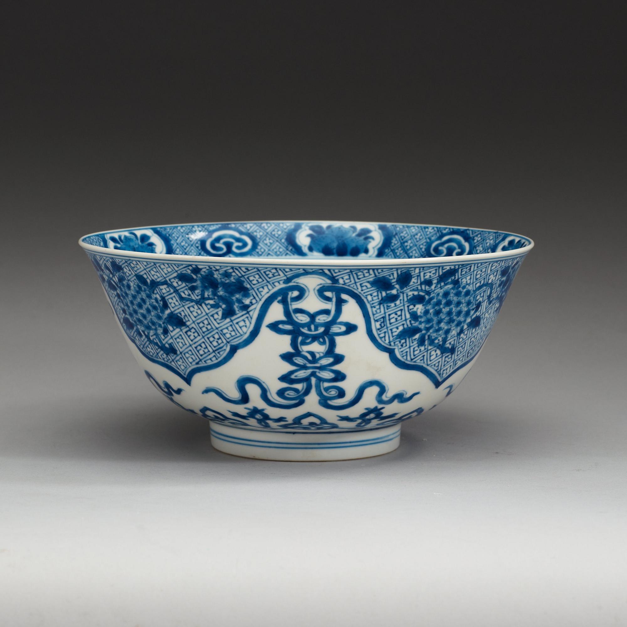 SKÅL, porslin. Qing dynastin, Kangxi (1662-1722).
