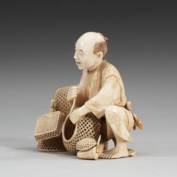 A Japanese ivory Okimono, period of Meiji (1868-1912). Signed.