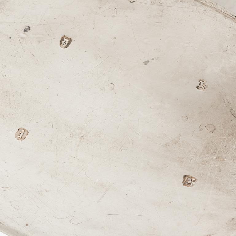 Tekanna, silver, London 1784.