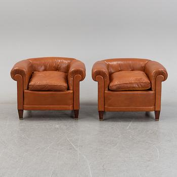 A pair of leather upholstered club chairs, 1930/40's.