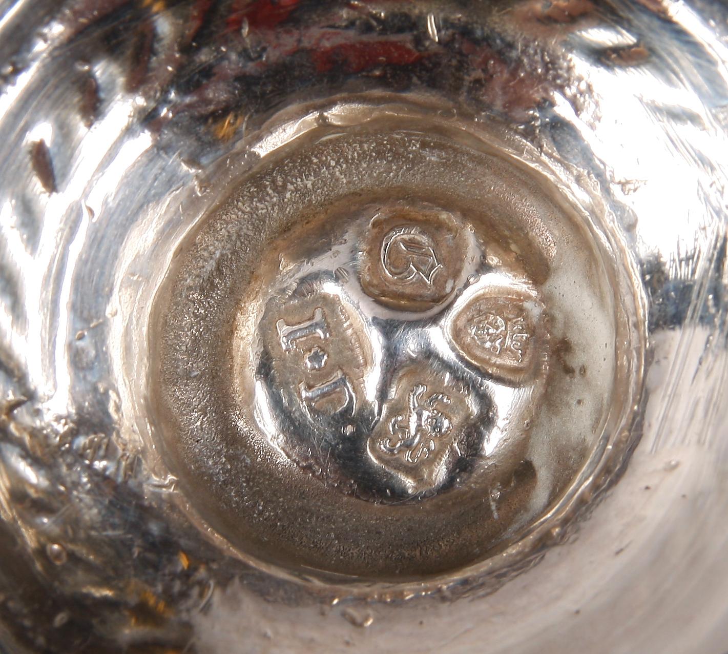 PEPPARBÖSSA, silver, rokoko, John Delmster, London, 1762.