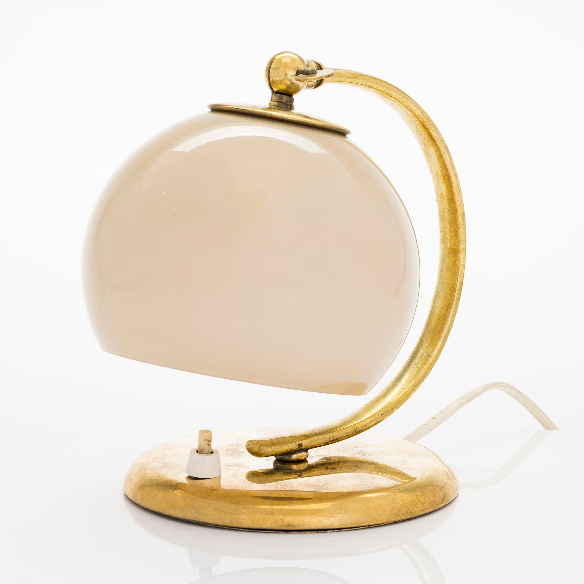 A 1930s '28807' table lamp for  för PSO, Pohjoismainen Sähkö Oy, Finland.