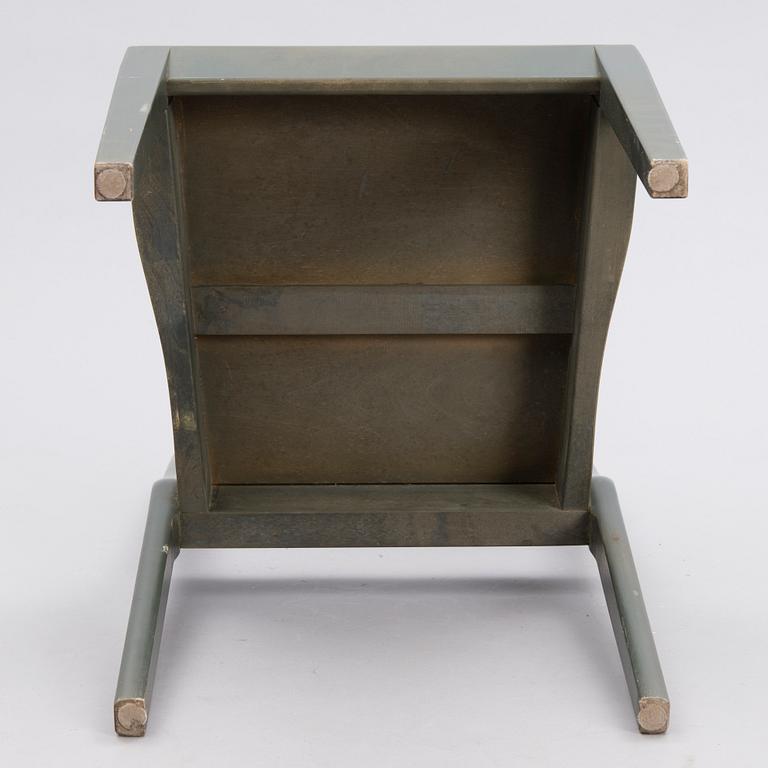 Otto Korhonen, OTTO KORHONEN, A chair for O.Y. Huonekalu- ja Rakennustyötehdas. Finland. Designed 1929.