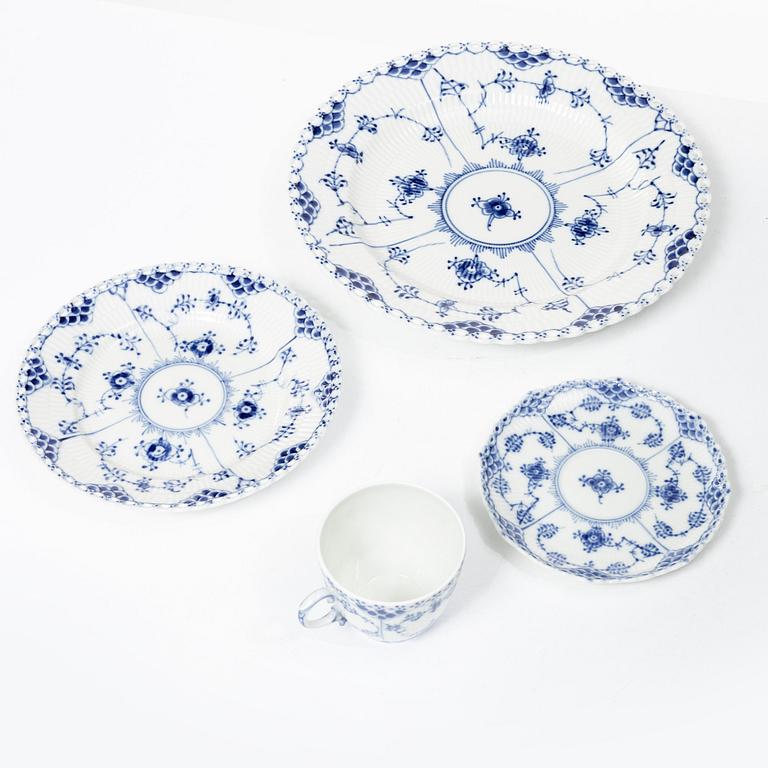 Royal Copenhagen, a 31-piece full lace porcelain coffee service, "Blue Fluted", Denmark, 1969-91.