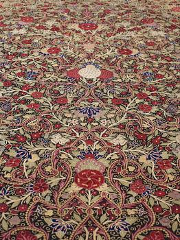 EMBROIDERY. Antique Rascht Embroidery. Persia (Iran). 204 x 109 cm.