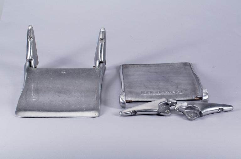 VÄGGPALLAR, ett par, Fafner, 1900-talets andra hälft.