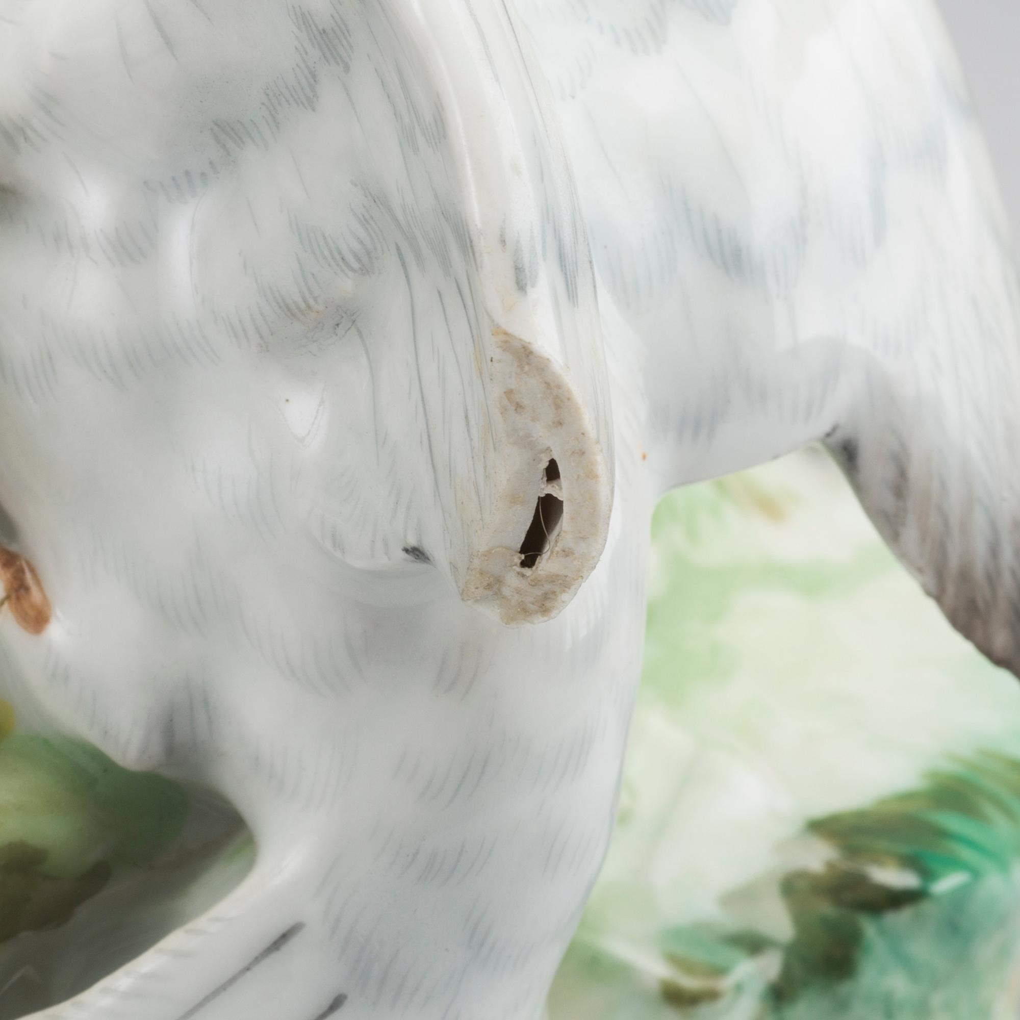 A porcelain figurine possibly Wien, first half of the 20th century.