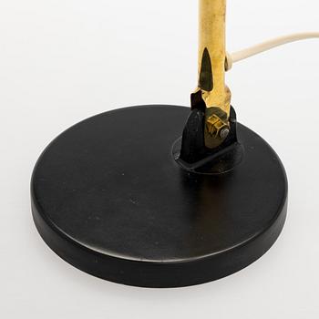 Paavo Tynell, bordslampa, modell 9222, Idman, 1900-talets mitt.
