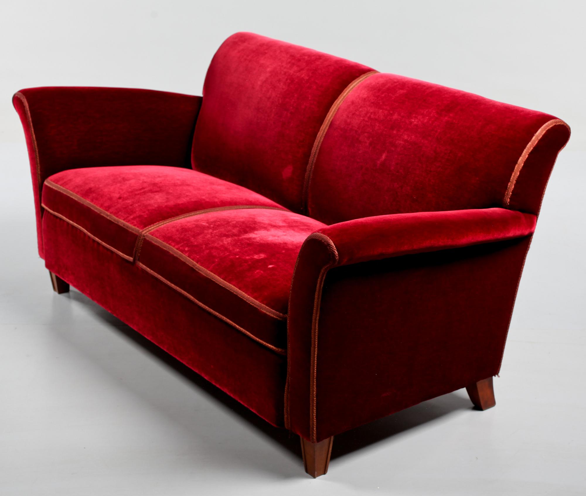 SOFFA, omkring 1900-talets mitt.