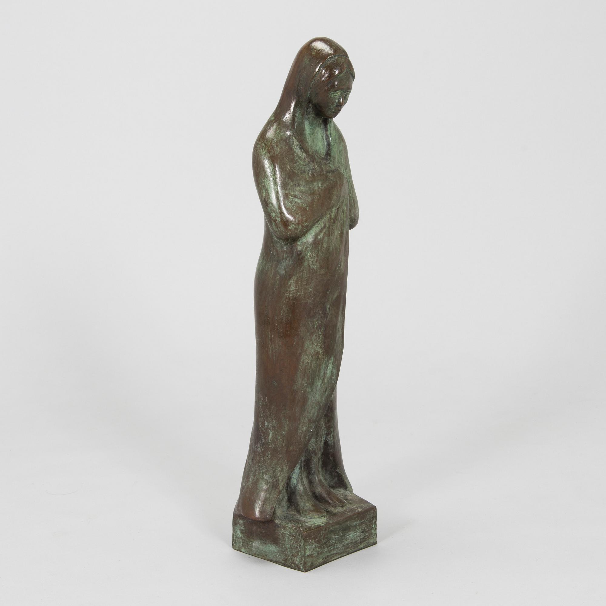 okänd skulptör, 1900-tal, kvinnofigur.