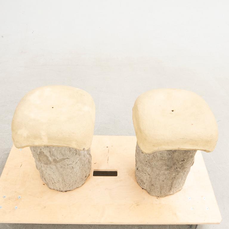 Pallar, ett par, 1900-talets slut.