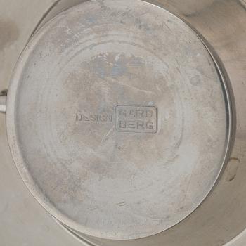 Beretl Gardberg, cutlery 56 pcs, and a lidded bowl, stainless steel, Sorsakoski, Fiskars, latter half the 20th century.