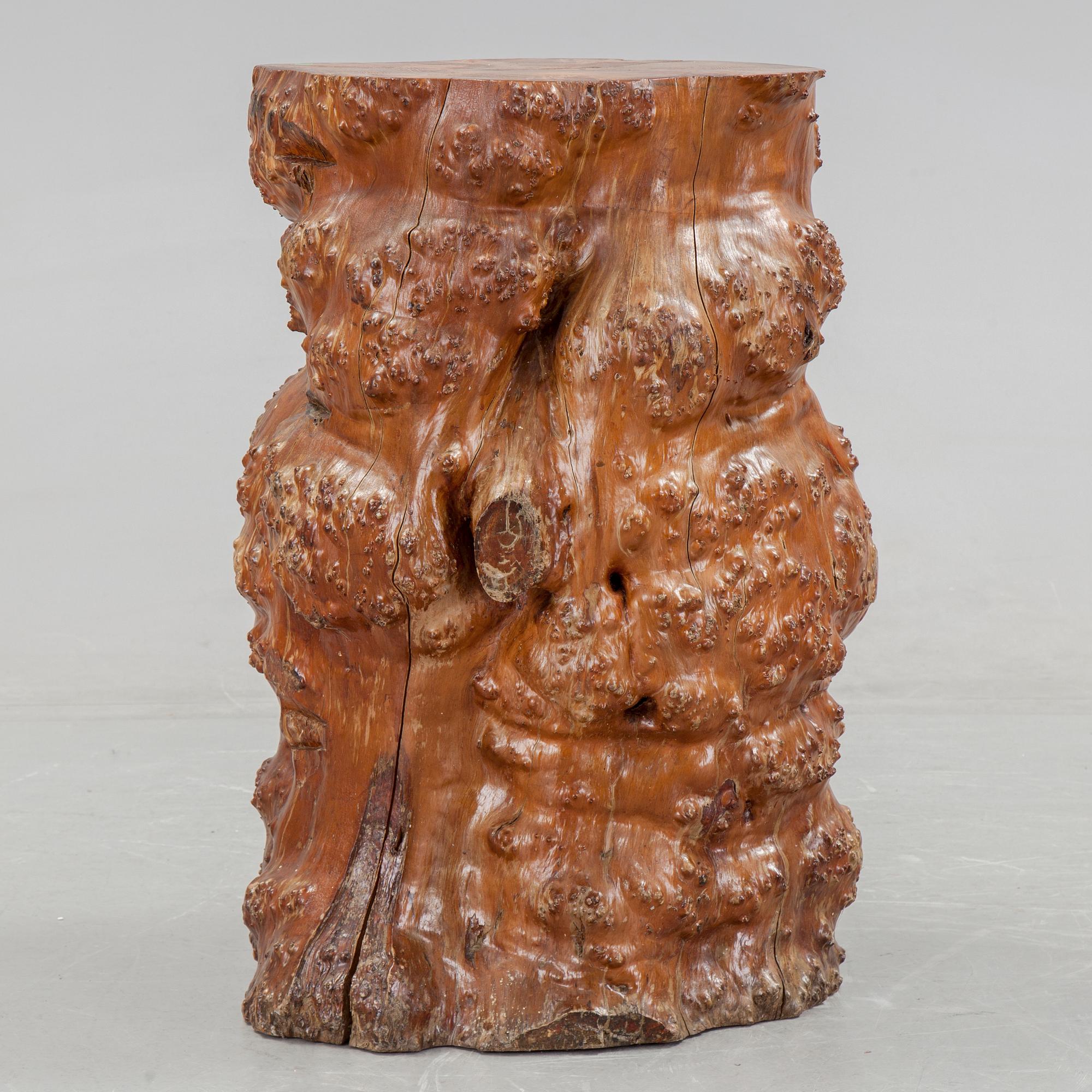 STUMP.