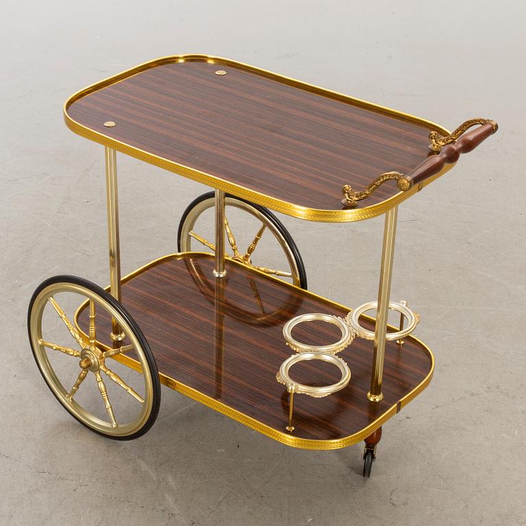 A SERVING TROLLEY SECOND HALF OF 20TH CENTURY.