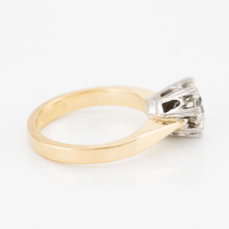 Ring, 18K guld med briljantslipad diamant, 1.52 ct.