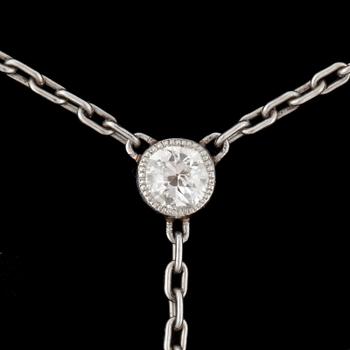 COLLIER/DAMUR med safirer samt gammalslipade och rosenslipade diamanter. Troligen Ryskt.