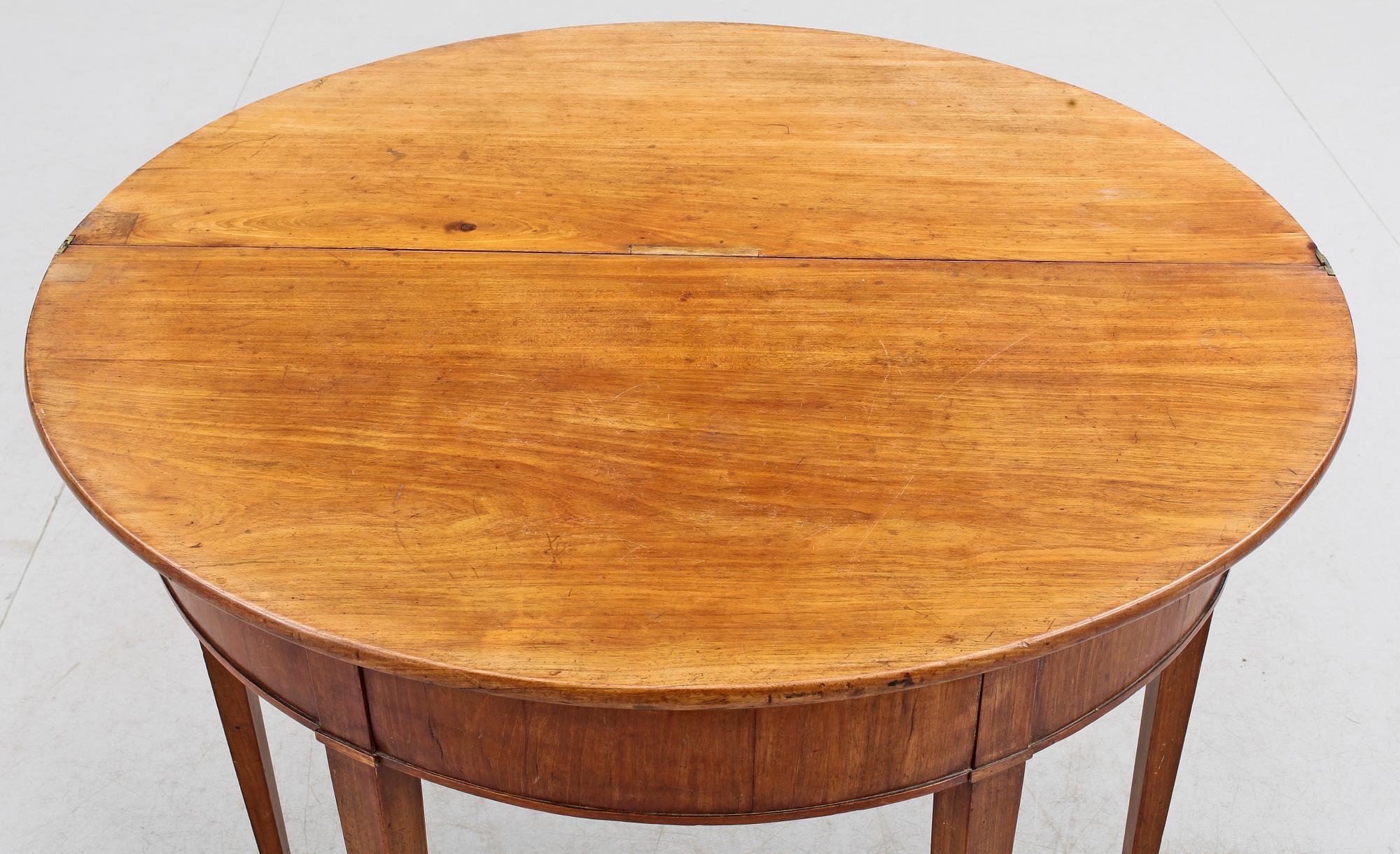 BORD, sengustavianskt, omkr 1800.