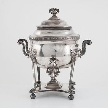 Tesamovar, nysilver, empirestil, omkring 1900.