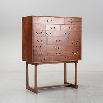 Josef Frank, a model 881 'Nationalmuseiskåpet' cabinet, Svenskt Tenn, after 1985.