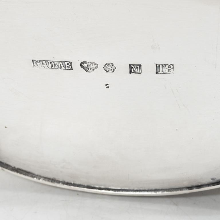 A Swedish parcel gilt silver sugar box, mark of GA Dahlgren, Malmö 1945.