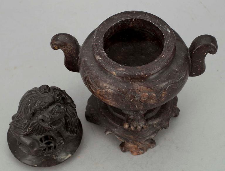 RÖKELSEKAR, sten, Kina.