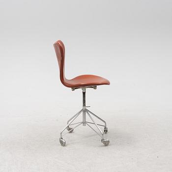 Arne Jacobsen, kontorsstol, "Sjuan", Fritz Hansen, Danmark, 1970.