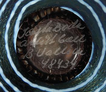 MINIATYRVASER, 2 st, glas, Bertil Vallien, Kosta Boda Artist Coll, 1900-tal.