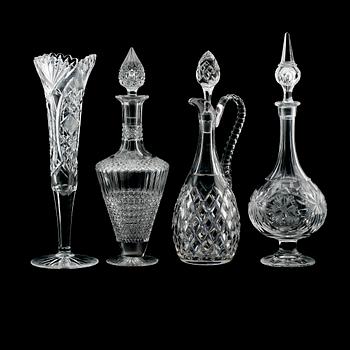 KARAFFER, 3 st och VAS, glas/kristall, 1900-talets första hälft.