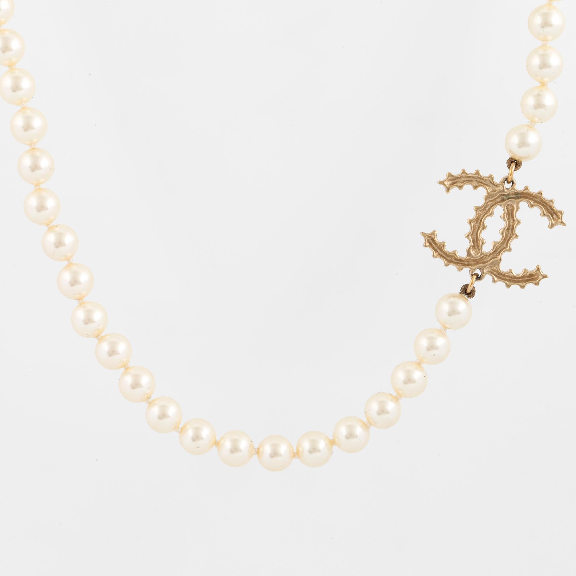 CHANEL, pearl necklace, 2014.