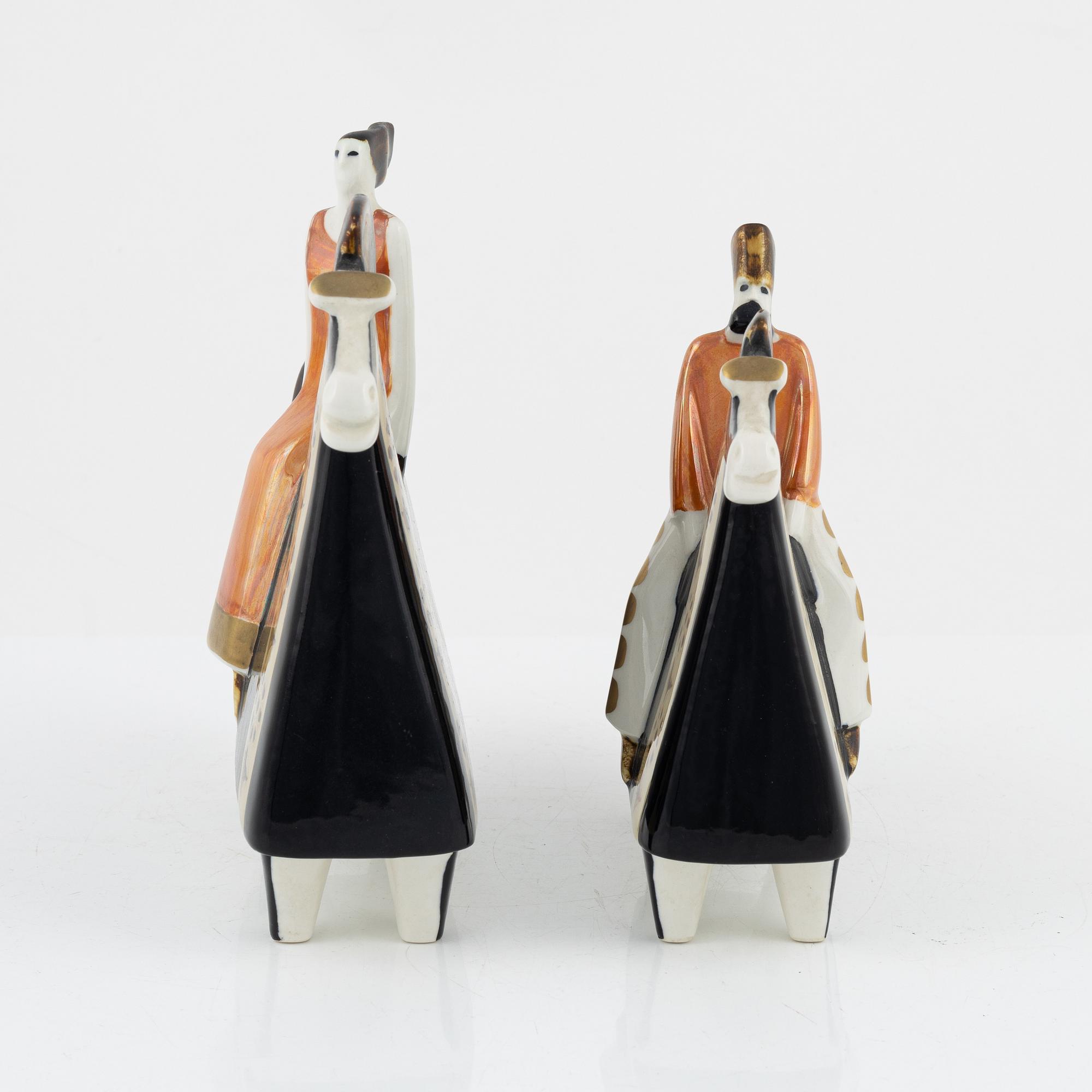 Timo Sarvimäki, figuriner, två st. ryttare, Rörstrand.