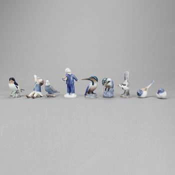 FIGURINER, 9 st, porslin, Bing & Gröndahl, Danmark 1900-tal.