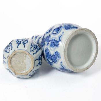 Two blue and white vases, possible for the islamic market, Qing dynasty, 18/19th century.