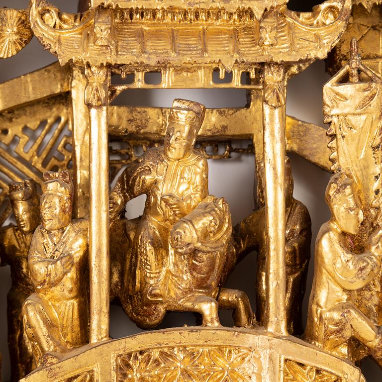 A gilded Chinese relief, Qing dynasty, 19th Century.