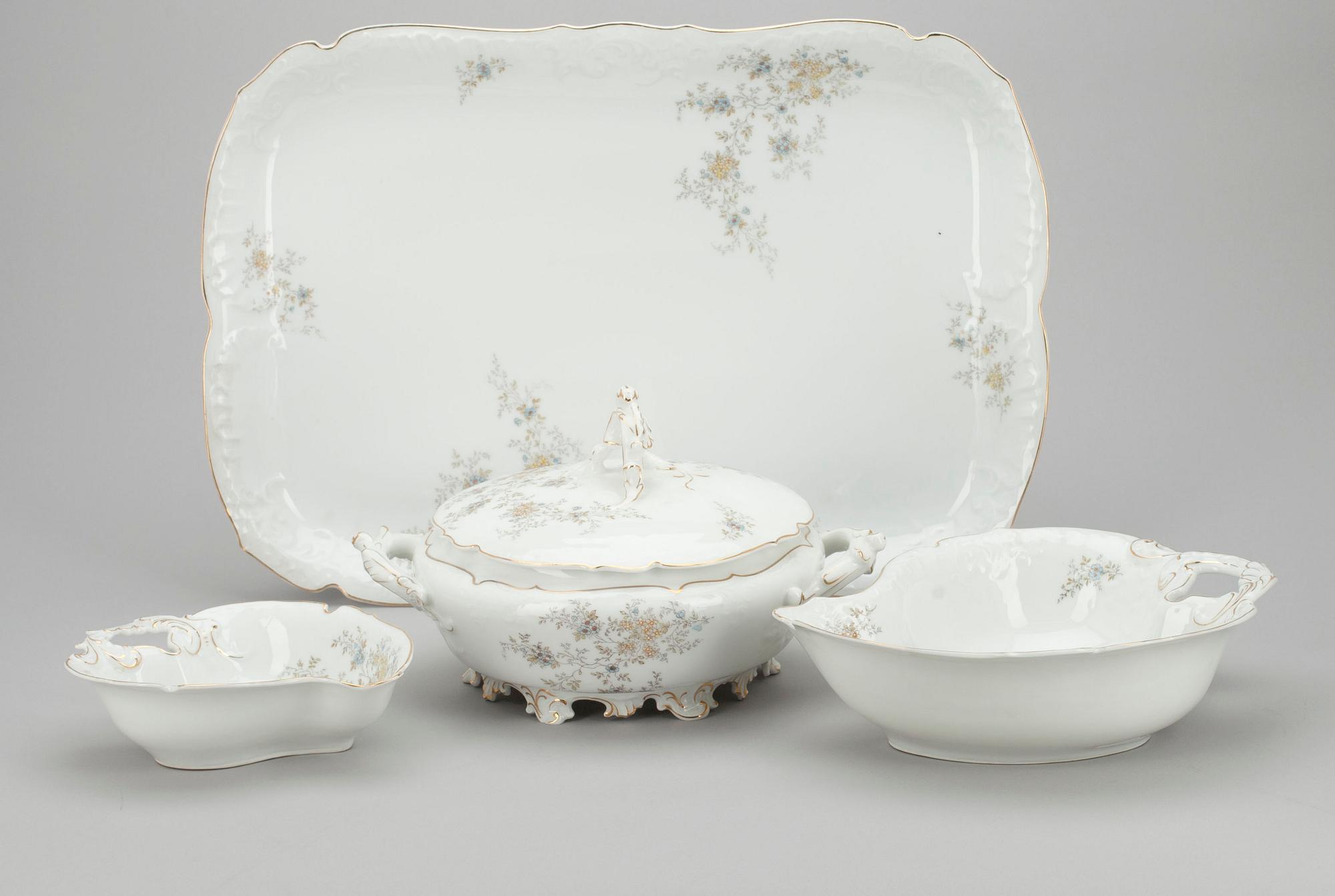 SERVIS, 69 delar, Mellaneuropa, sekelskiftet 1800/1900.
