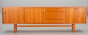 SIDEBOARD, Troeds, 1900-talets andra hälft.
