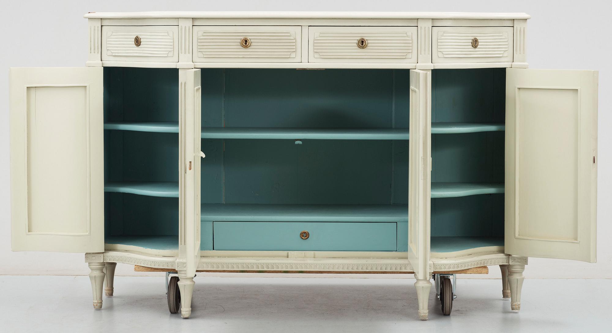 SKÄNK, gustaviansk-stil, 1900-talets början.