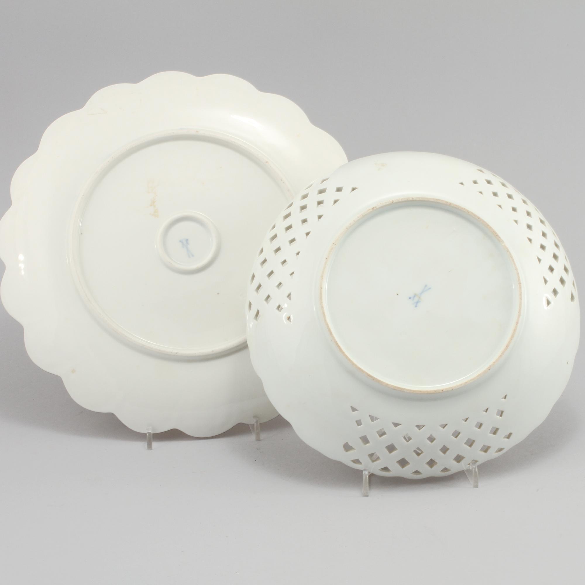 FAT, 2 st, porslin, Meissen, 1900-talets andra hälft.