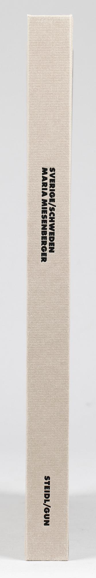 MARIA MIESENBERGER, fotobok samt silvergelatinfotografi, sign, numr 52, unik version.