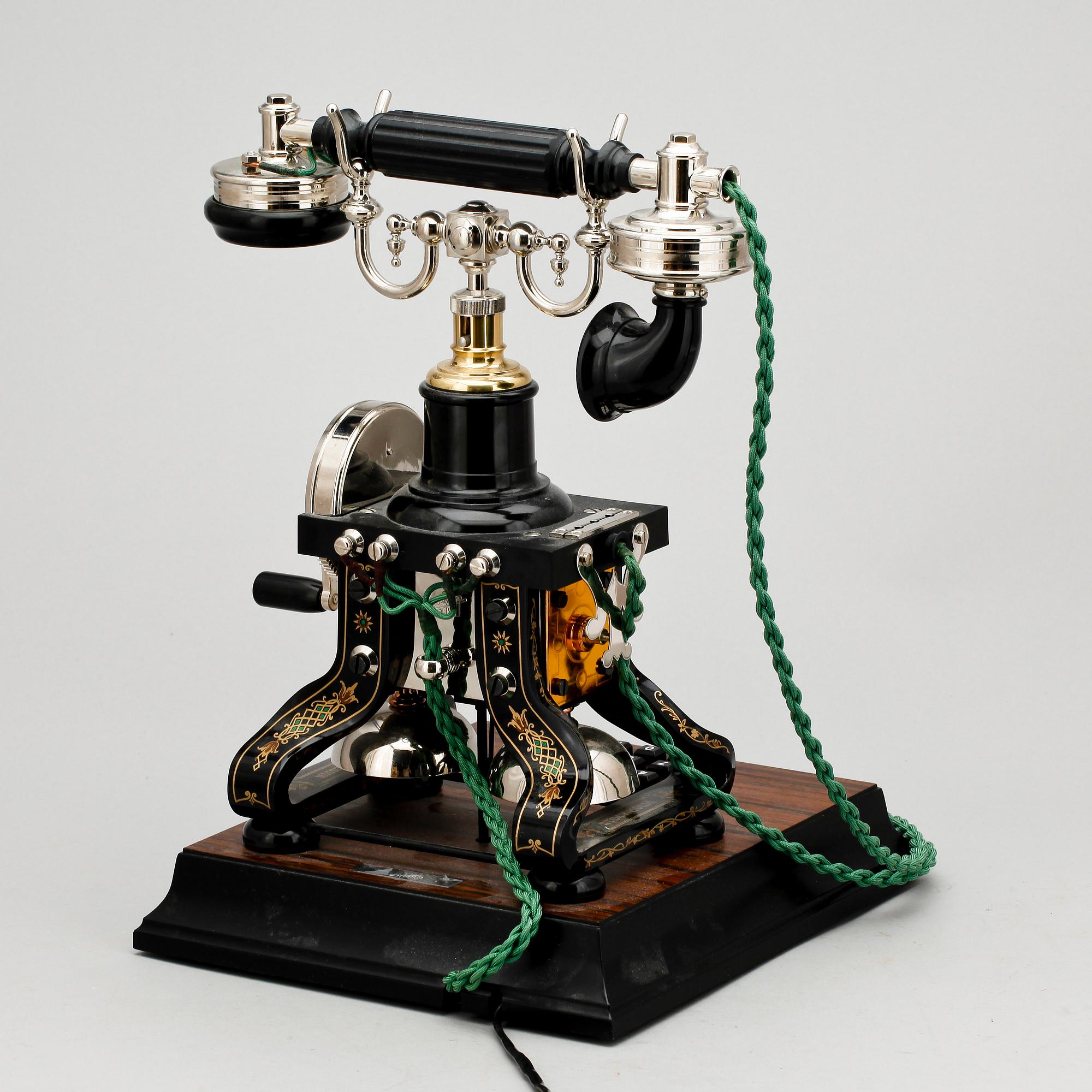 TELEFON, jubileumsmodell efter "Taxen", LM Ericsson, 1980-tal.