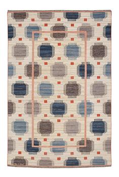 882. CARPET. "Blå Plump". Flat weave. 246,5 x 163 cm. Signed AB MMF.