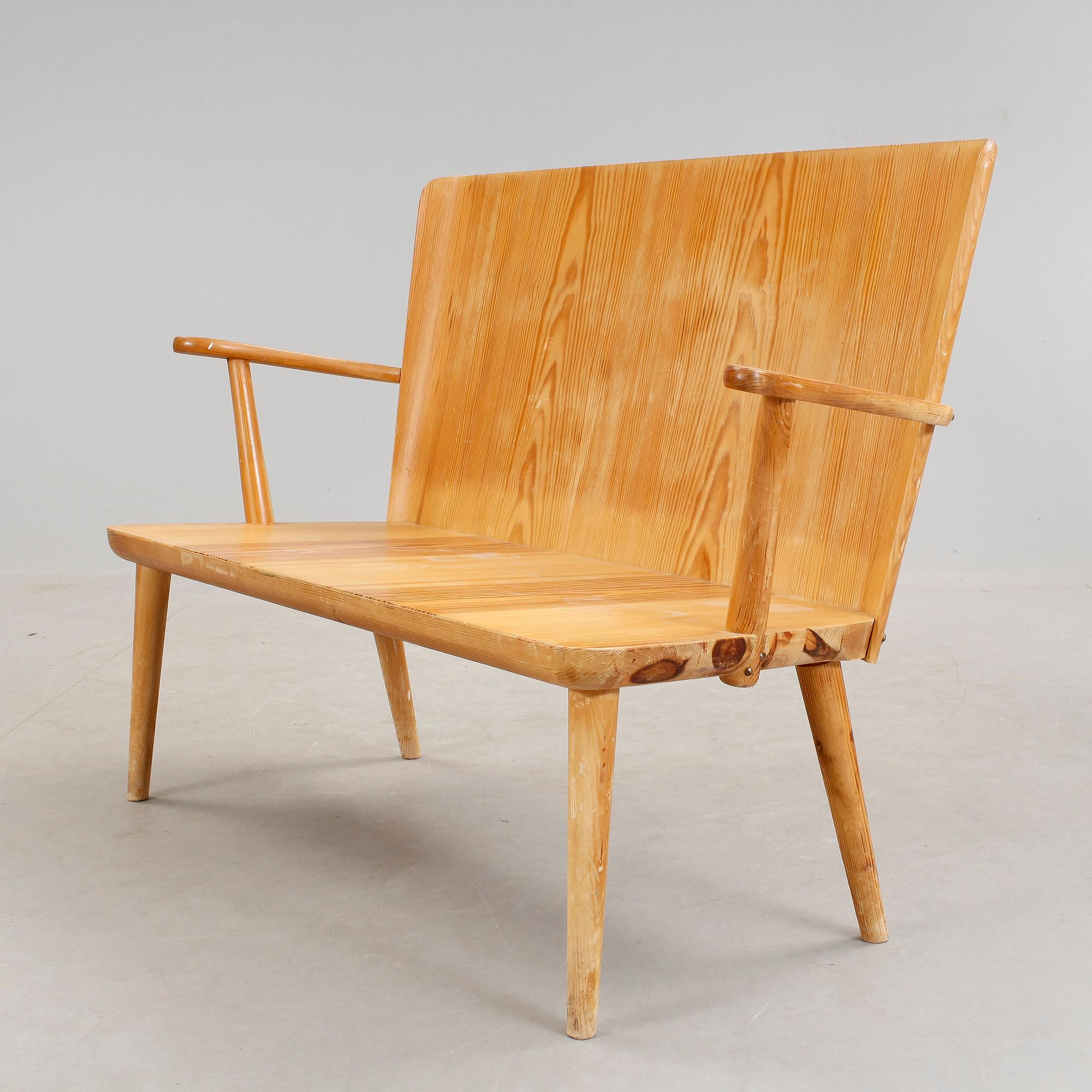 SOFFA, 1900-talets mitt.