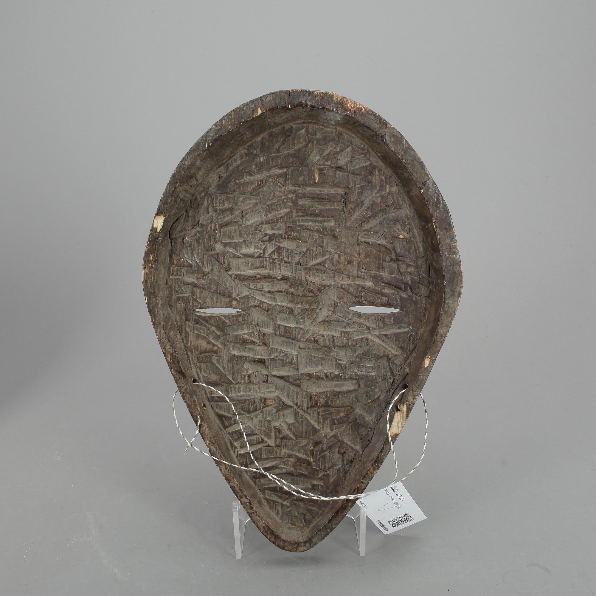 MASK, Afrika, 1900-tal.