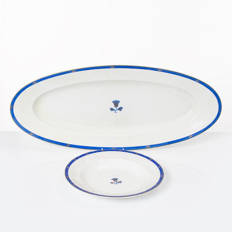 Wilhelm Kåge, mat- och kaffeservis, 65 delar, "Guldstjärna" Gustavsberg.