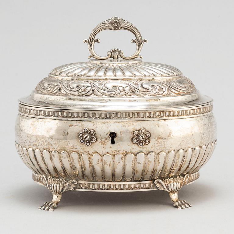 A silver sugarbox by Eric Söderholm Härnösand 1844.