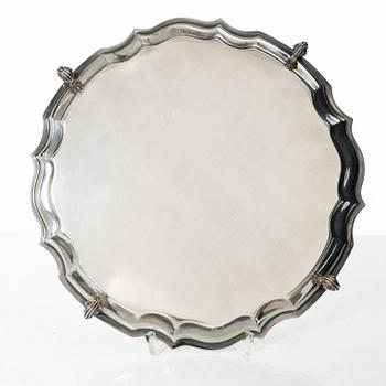 An English silver salver, mark of Roberts & Dore Ltd, Sheffield 1967.