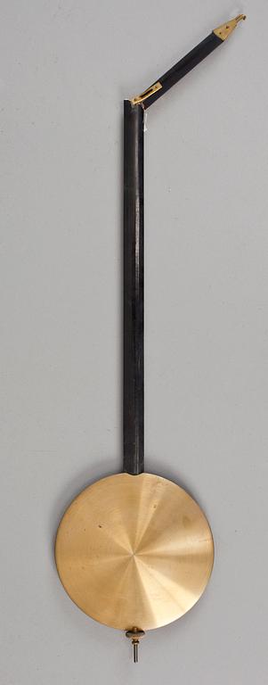 SKÅPSUR, nyrenässans, 1800-talets andra hälft.